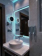 Club Hotel 777