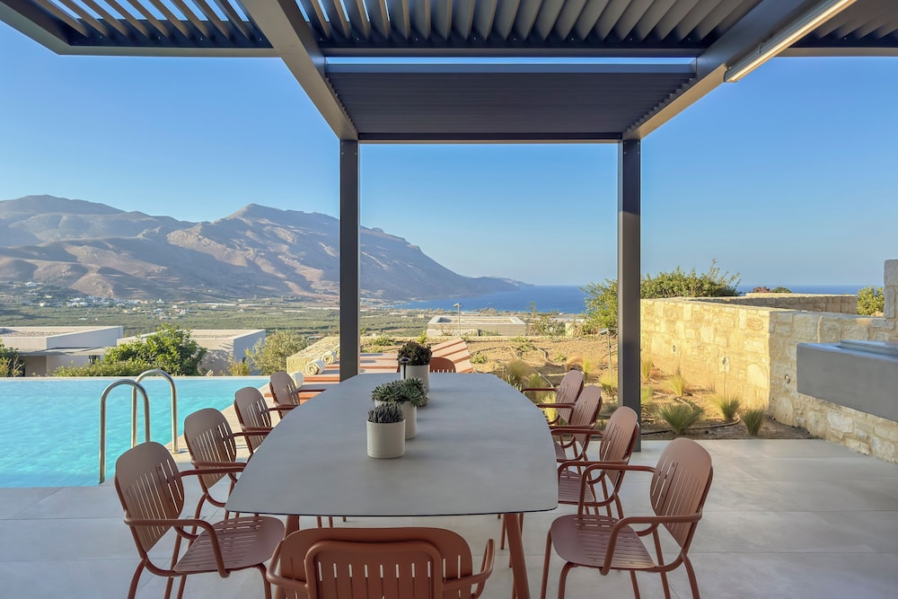 Youphoria Villas