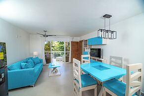 0048 Affordable Condo in the Beach