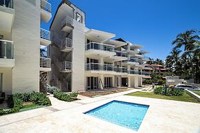 0048 Affordable Condo in the Beach