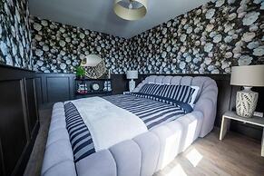 Cottage, 3 Bed,sleeps 7, Free Parking