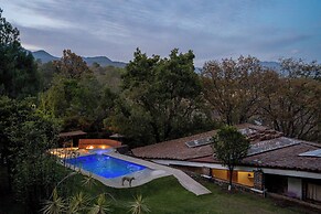 Beautiful Country House Pool & Views
