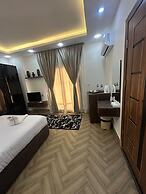 Pharaonic Pyramids Hotel