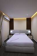 Pharaonic Pyramids Hotel
