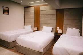 Pharaonic Pyramids Hotel