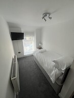 Tydfil Retreat - 3 Bedroom Cozy House
