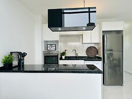 Modern and Comfortable Studio Apartment