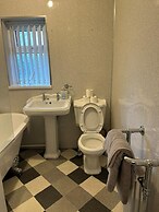 Crynallt Road Apartment - Neath