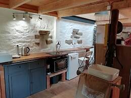 Stay Near Pointe du Raz & Beach