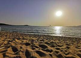 Stay Near Pointe du Raz & Beach