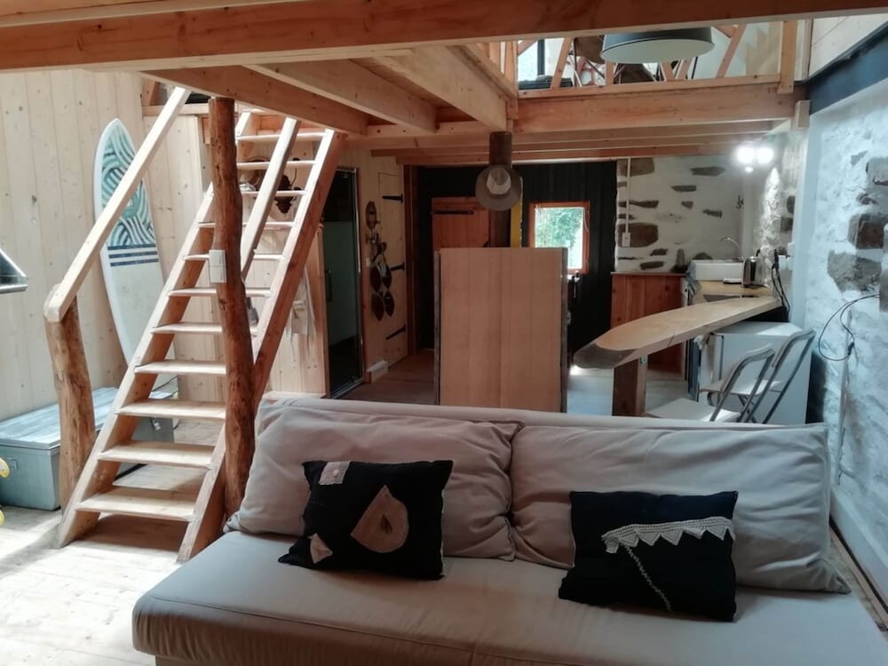 Stay Near Pointe du Raz & Beach