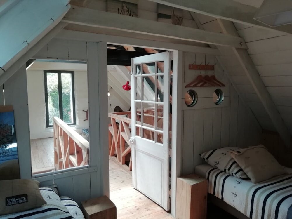 Stay Near Pointe du Raz & Beach