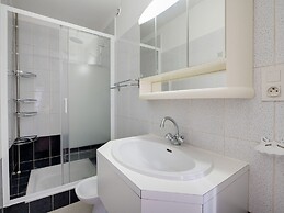 Charming Flat With Pool