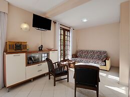 Charming Flat With Pool