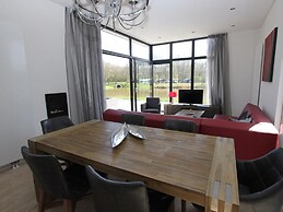 Modern Holiday Home in a Holiday Park