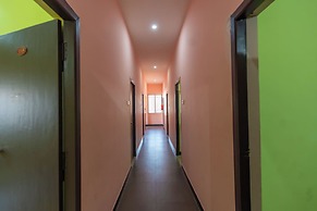 Aryas Residency