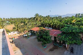 Aryas Residency