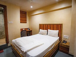 Hotel Mourya Residency