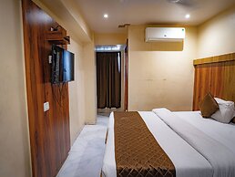Hotel Mourya Residency