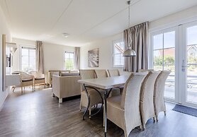 Beachside Villa + Sauna