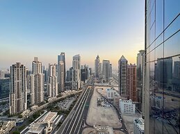 Burj Khalifa View Pool -1 BDR Paramount
