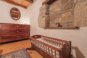 Rustic House Luin