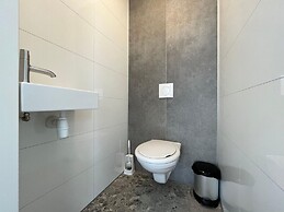Veluwemeer Chalet Park Retreat