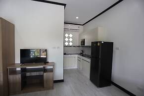 MB House Resort