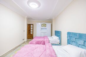 Queen of Pyramids Hotel