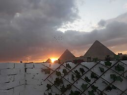 Queen of Pyramids Hotel