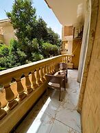 Queen of Pyramids Hotel