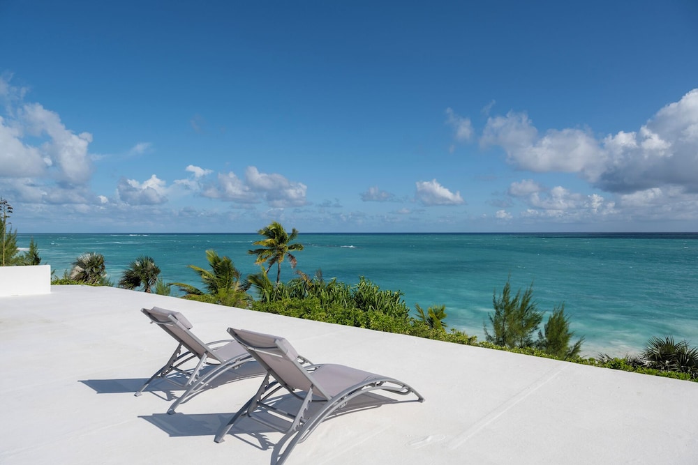 Shoreline Serenity: Secluded Coastal Villa