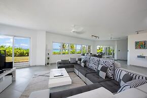 Shoreline Serenity: Secluded Coastal Villa
