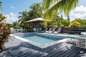 Caribbean Dream: Secluded Villa With Private Beachfront