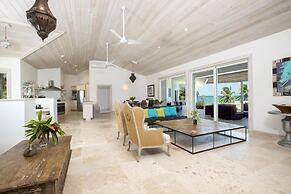 Dream Villa: Private Oasis Above Pink Sand Beach