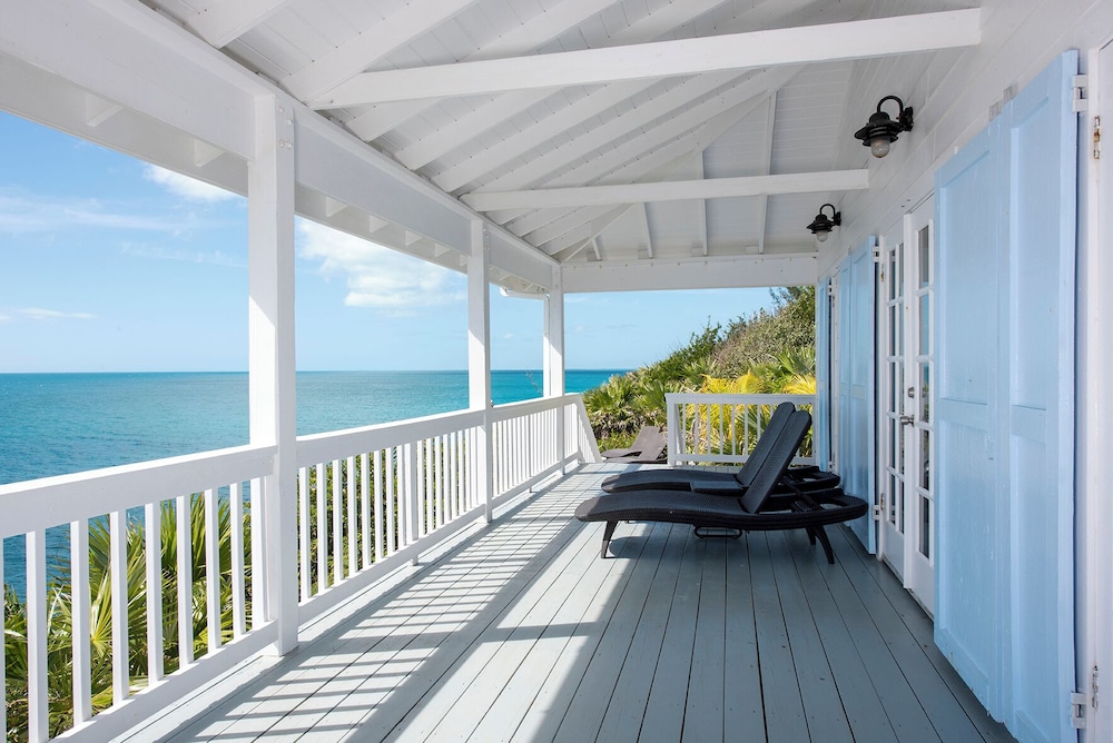 Refuge By The Sea: Tranquil Cottage