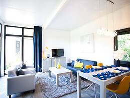 Holiday Park Home With Modern Charm