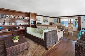 Beachfront Bliss: Private Retreat With Spectacular Views