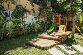 Ahura Luxury Villas