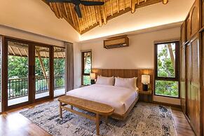 Ahura Luxury Villas