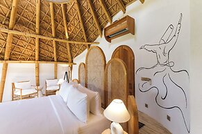 Ahura Luxury Villas