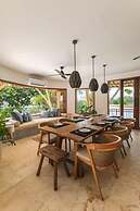 Ahura Luxury Villas