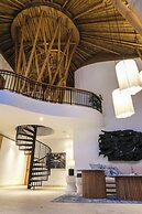 Ahura Luxury Villas