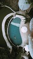 Ahura Luxury Villas