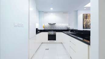 Rooftop pool-2BR Apartment Near Downtown