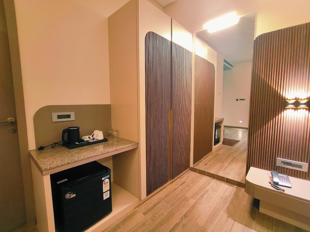 Hotel Akshay Palace
