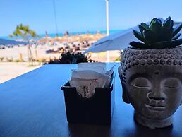 Sea Side