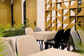Nayel Hotel