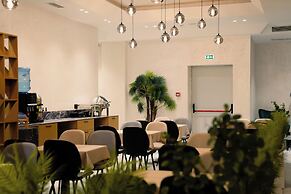 Nayel Hotel