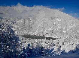 Thomas Hut
